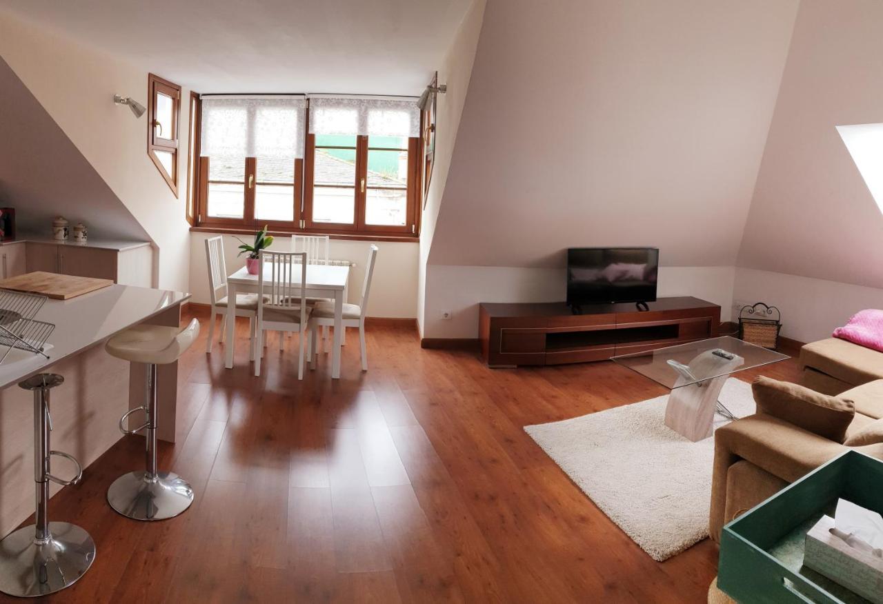 Apartment Atico Cine Colon